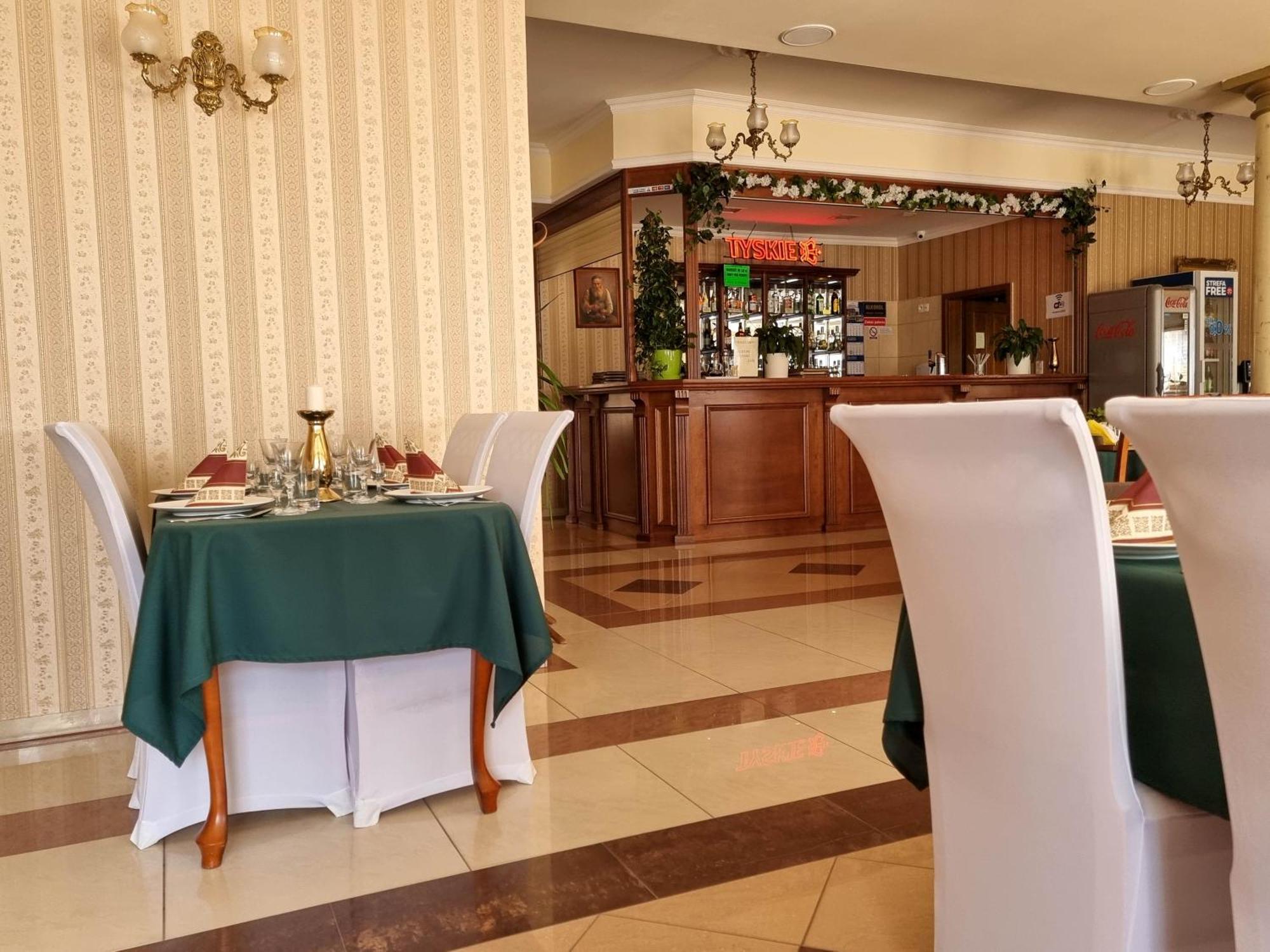 Hotel Hesperus Międzyrzec Podlaski Exteriér fotografie